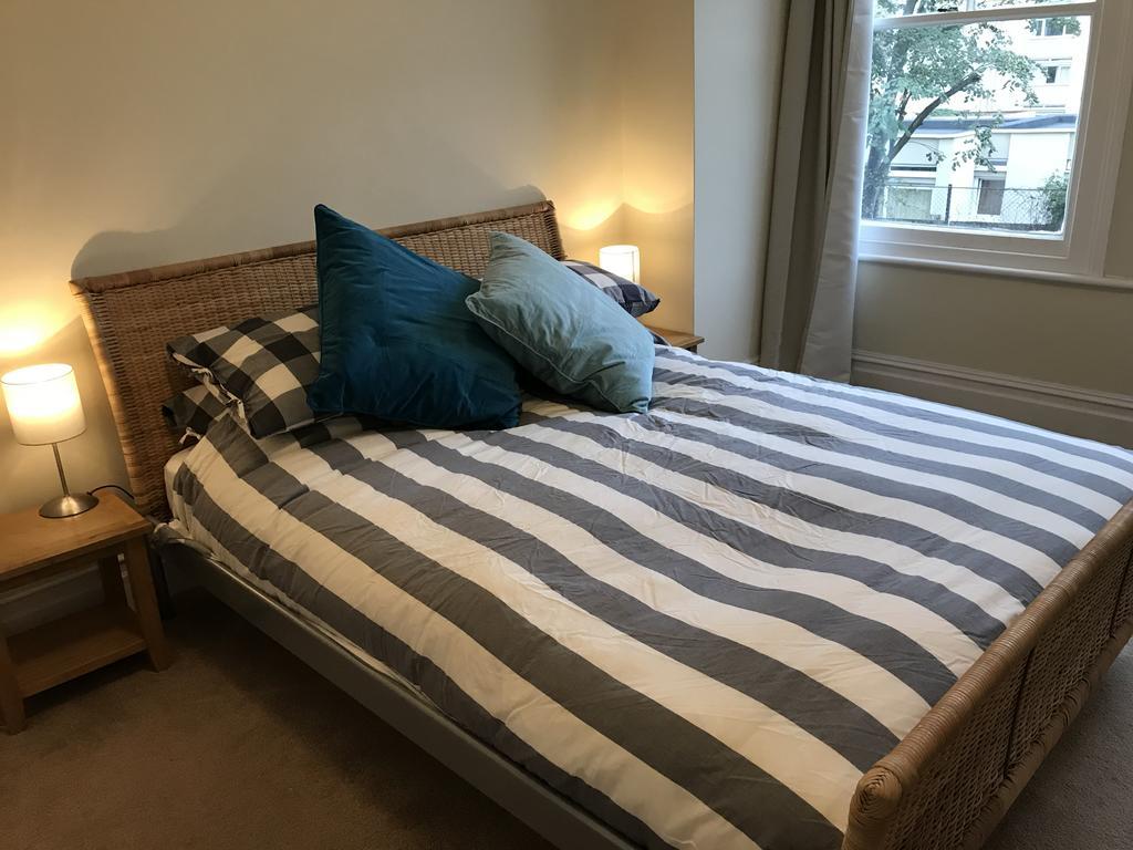 Wix'S Lane Apartment Лондон Екстериор снимка