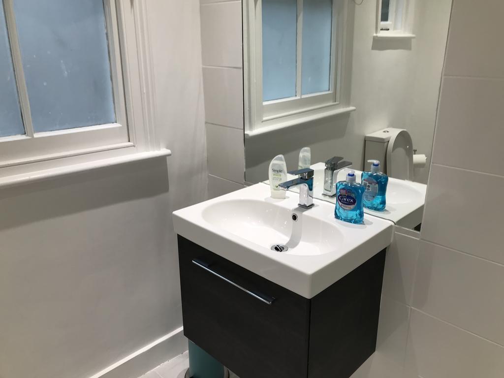 Wix'S Lane Apartment Лондон Екстериор снимка