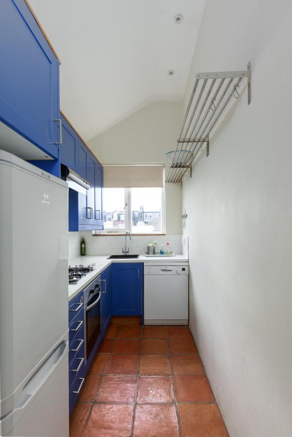 Wix'S Lane Apartment Лондон Екстериор снимка